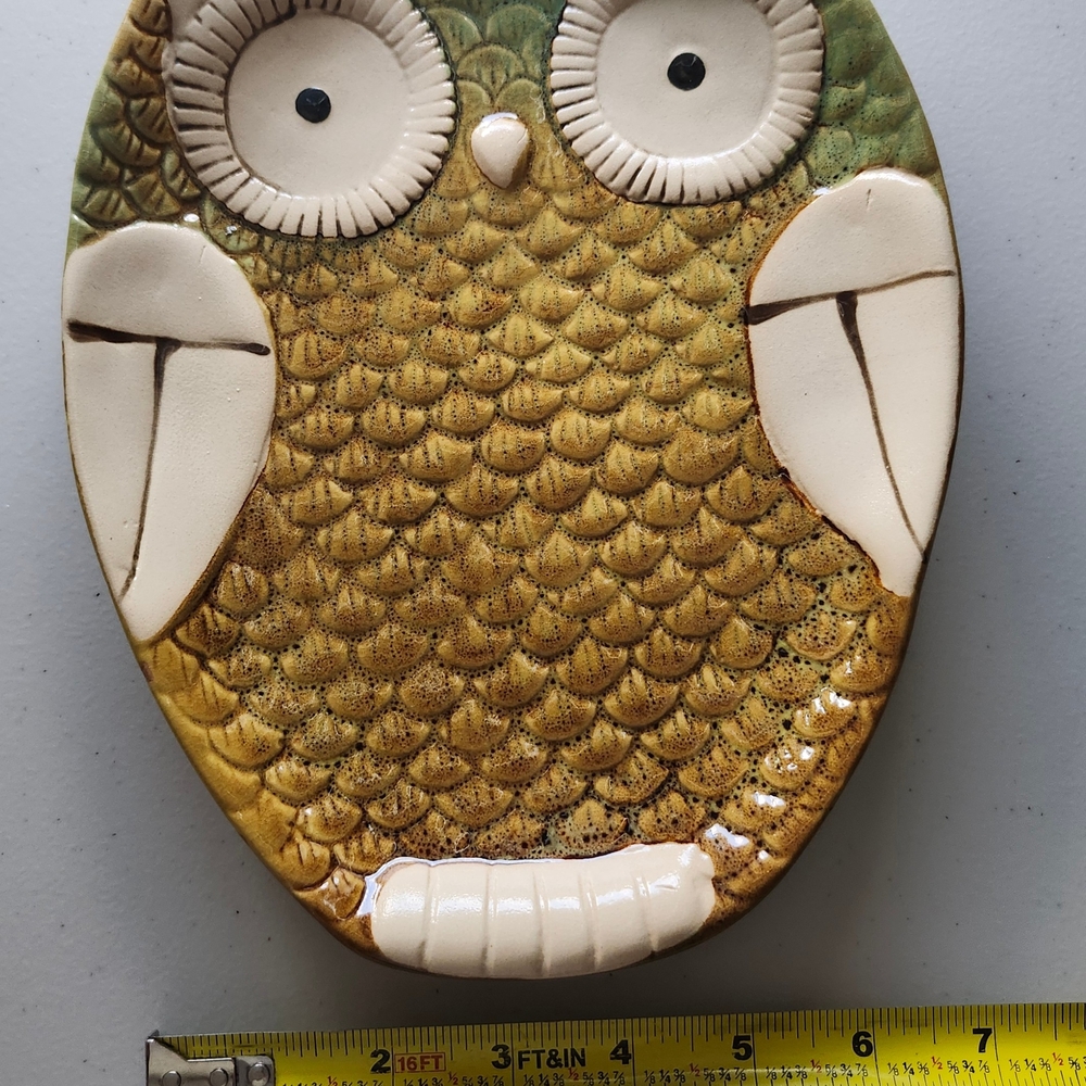 Gibson Green and Cream Owl Art Wall Decor